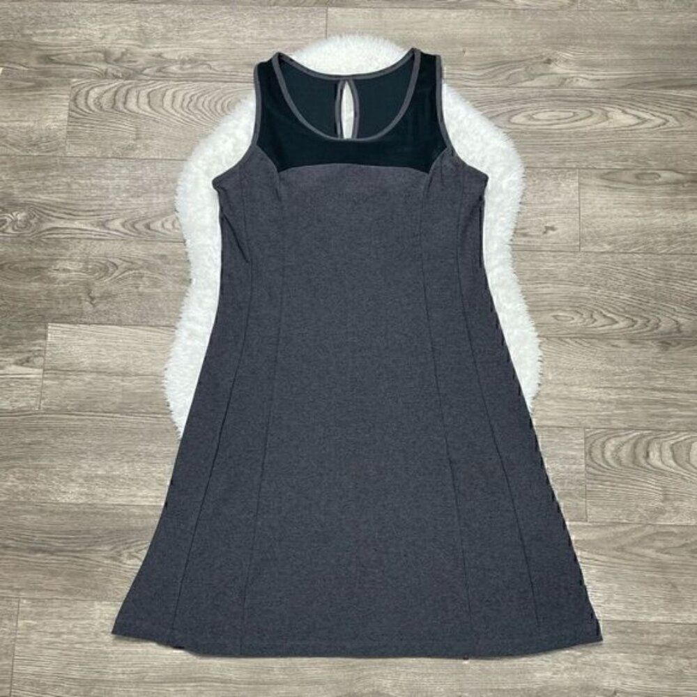 Mondetta Gray Athletic Dress Womens Medium Golf Travel Active
